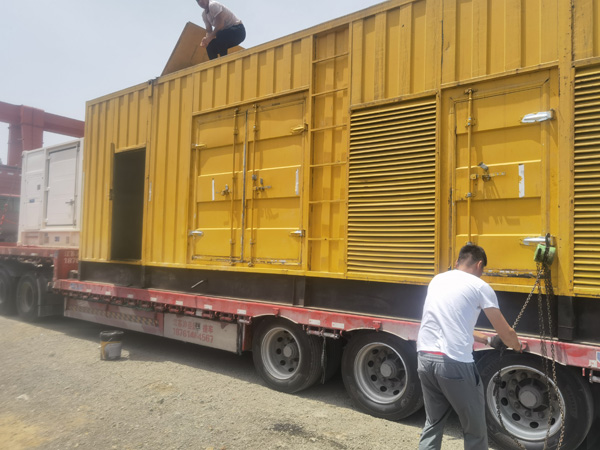 大成镇发电机出租100KW发电机需要什么规格的电缆线？